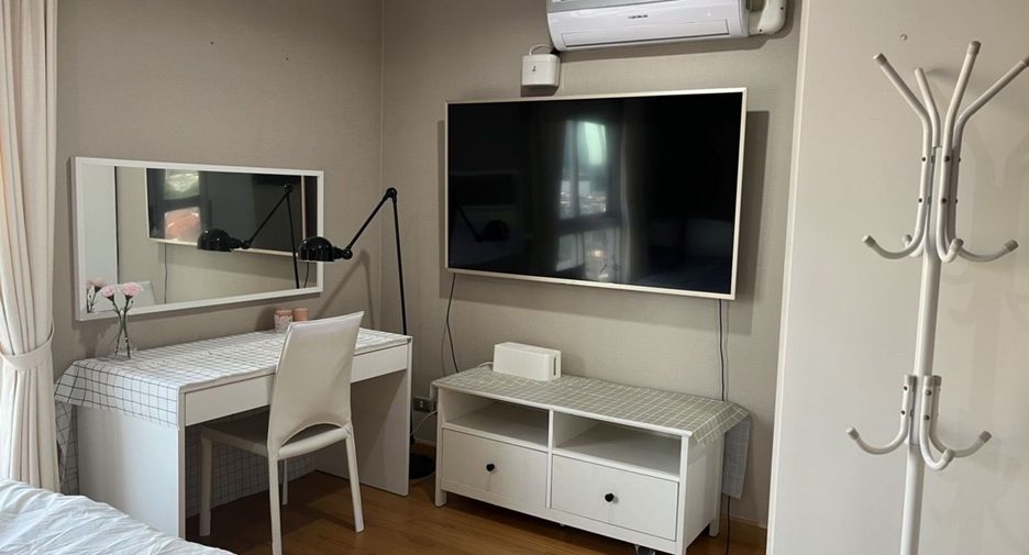 Wohnung zur Miete mit 2 Zimmer in Yan Nawa, Bangkok