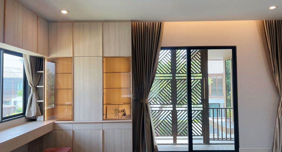 For rent 4 bedrooms house in Prawet, Bangkok