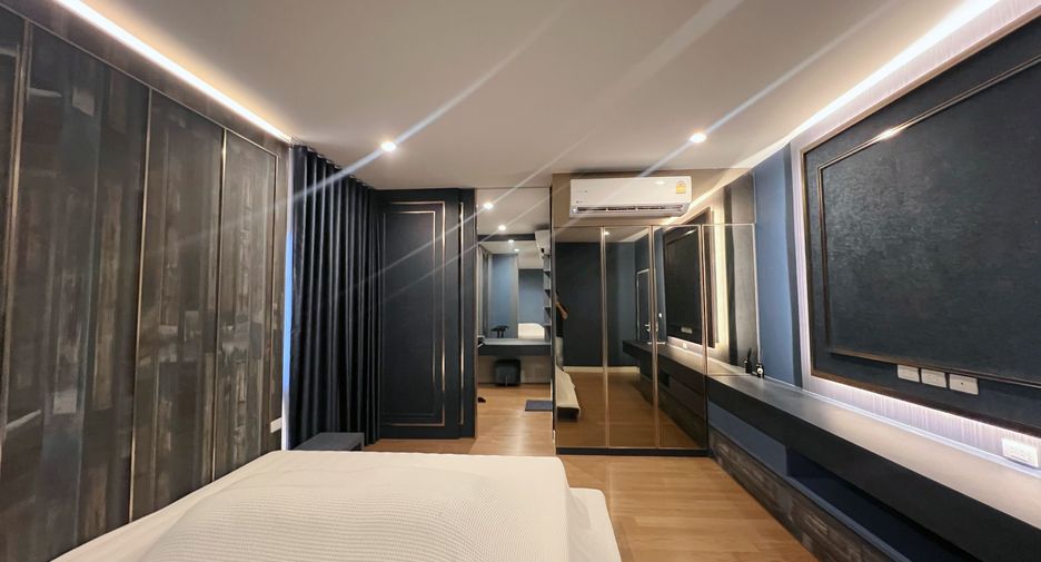 For rent 4 bedrooms house in Prawet, Bangkok