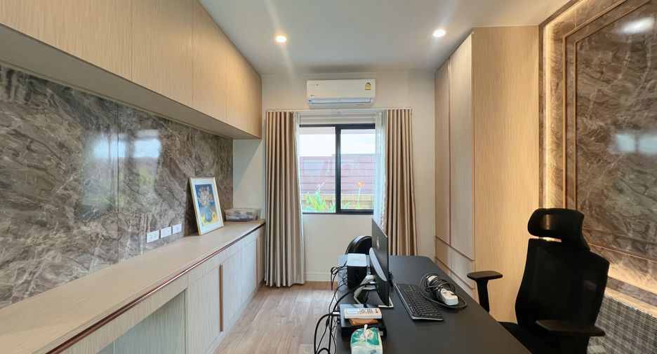 For rent 4 bedrooms house in Prawet, Bangkok