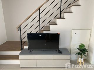 Casa en alquiler de 3 habitaciones en Prawet, Bangkok