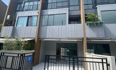 ให้เช่า 3 ห้องนอน บ้านเดี่ยว ใน ประเวศ, กรุงเทพฯ