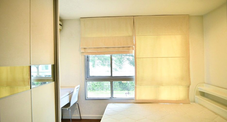Condo en alquiler de 2 habitaciones en Phra Khanong, Bangkok