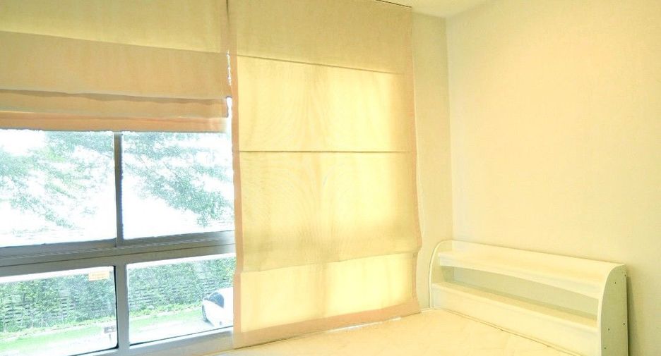 Condo en alquiler de 2 habitaciones en Phra Khanong, Bangkok