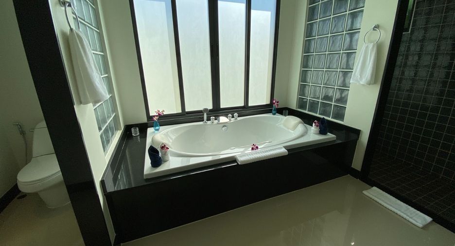 For sale 3 bedrooms villa in Thalang, Phuket