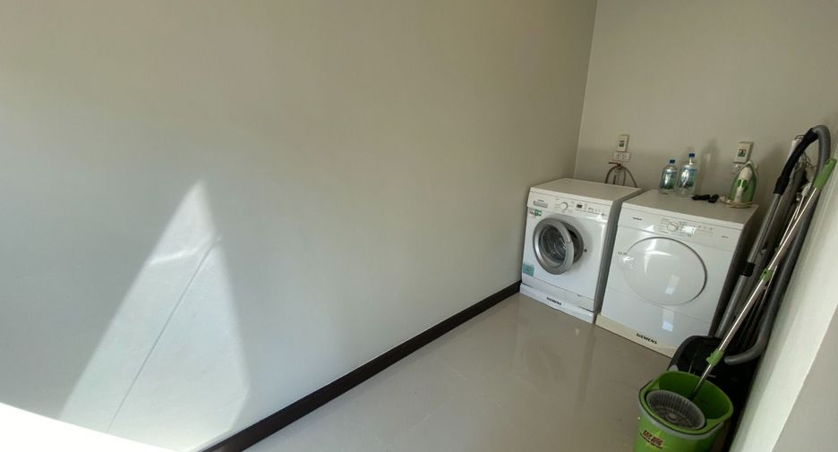 For sale 3 bedrooms villa in Thalang, Phuket
