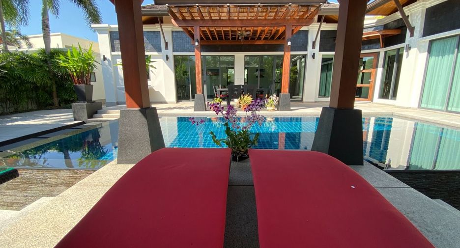 For sale 3 bedrooms villa in Thalang, Phuket