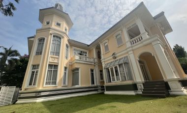 Casa en venta de 5 habitaciones en Lat Phrao, Bangkok