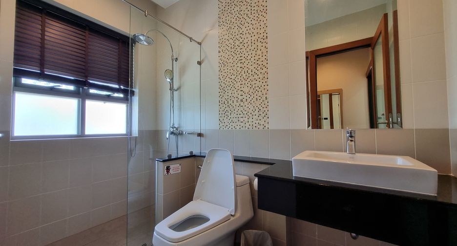 For rent 4 bedrooms house in Mueang Phuket, Phuket
