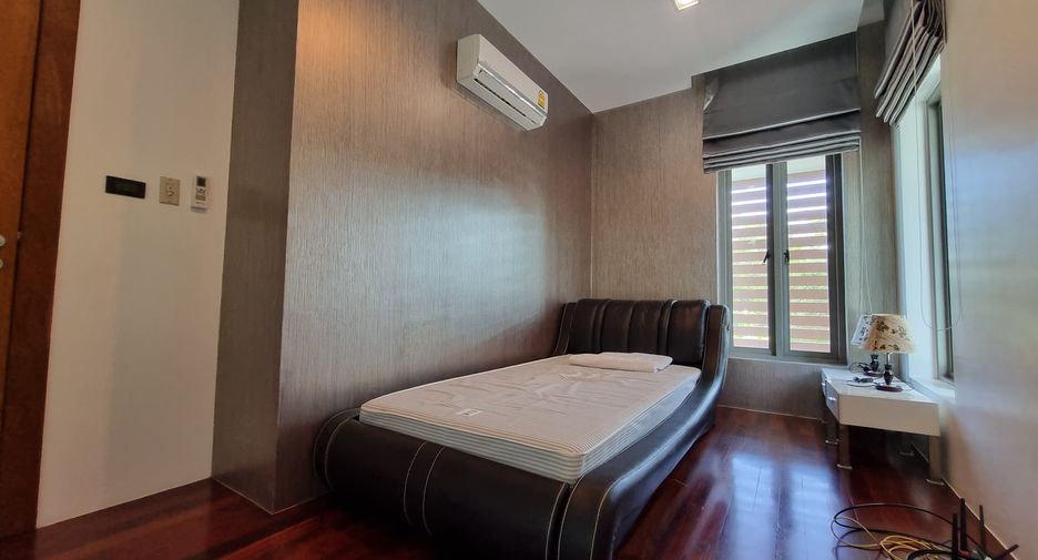 For rent 4 bedrooms house in Mueang Phuket, Phuket