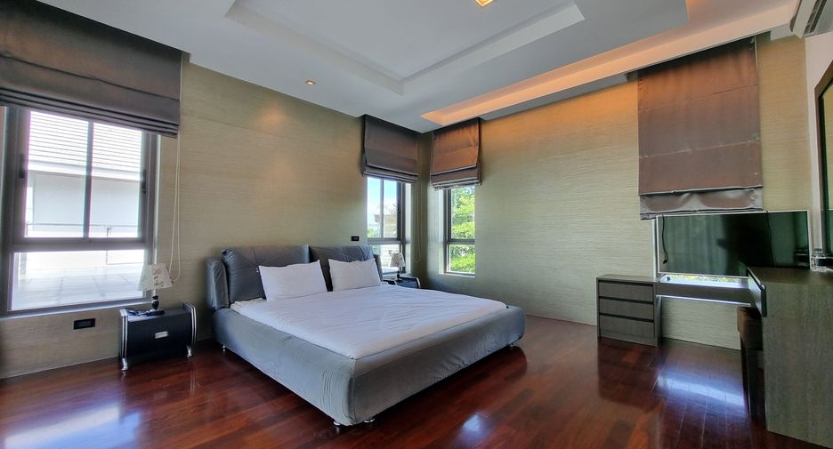 For rent 4 bedrooms house in Mueang Phuket, Phuket