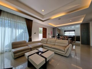 出租 4 卧室 独立屋 在 Phuket Town, 普吉