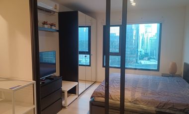 À vendre 1 chambre condo à Watthana, Bangkok