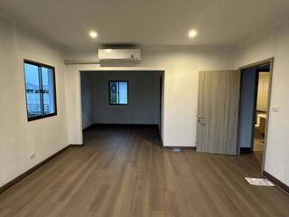 Casa en venta de 4 habitaciones en Saphan Sung, Bangkok