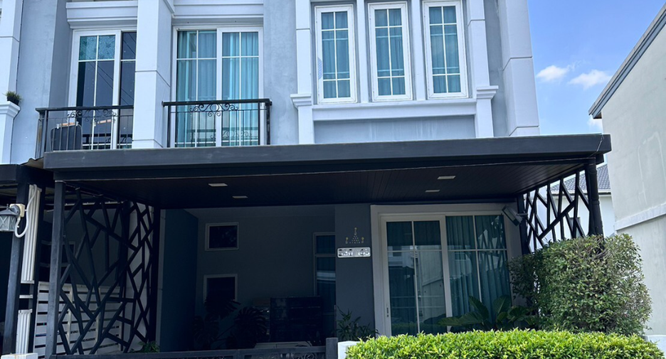 For sale and for rent 3 bedrooms townhouse in Prawet, Bangkok