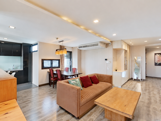 For sale 5 ベッドルーム condo in Watthana, Bangkok