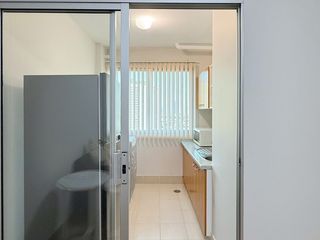 Wohnung zur Miete mit 1 Zimmer in Bangkok Yai, Bangkok