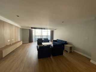 Apartment zur Miete mit 4 Zimmer in Khlong Toei, Bangkok