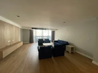 À louer 4 chambres appartement à Khlong Toei, Bangkok