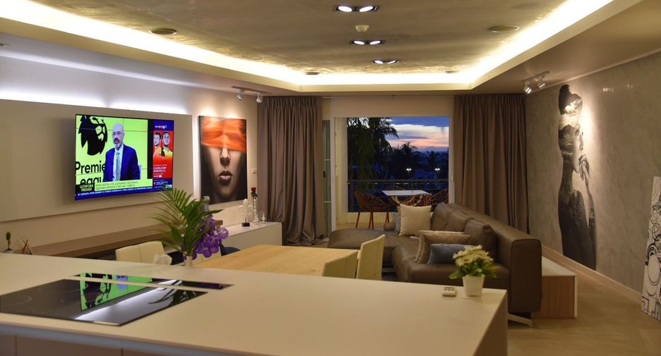 For sale 2 bedrooms condo in Mueang Phuket, Phuket