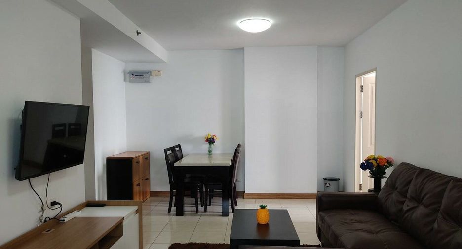 For sale 2 bedrooms condo in Watthana, Bangkok