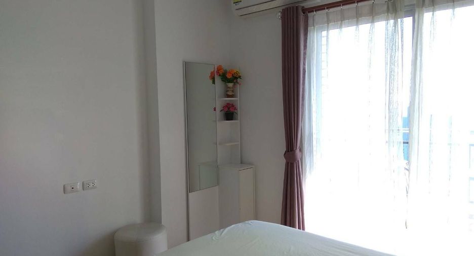 For sale 2 bedrooms condo in Watthana, Bangkok
