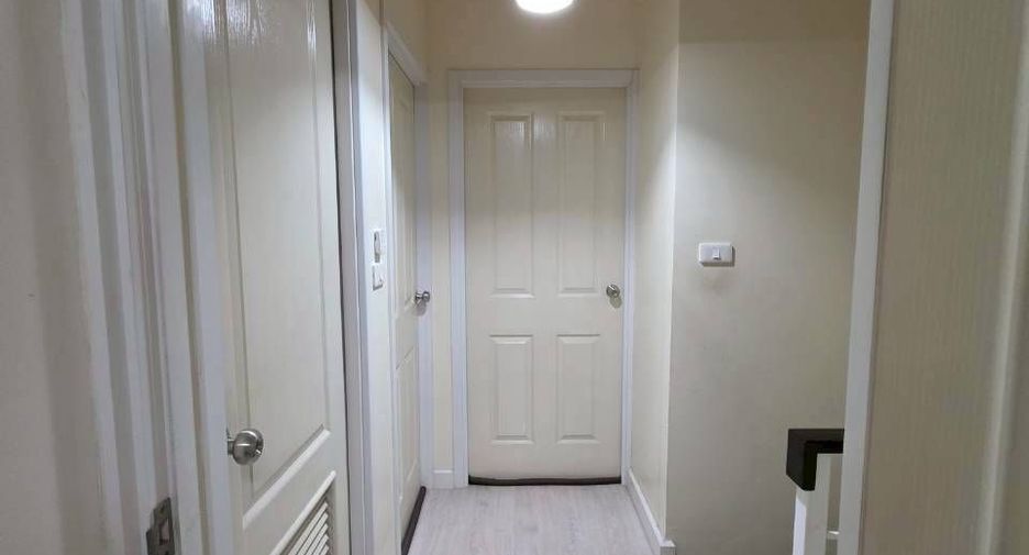 For sale and for rent 3 bedrooms townhouse in Mueang Samut Prakan, Samut Prakan