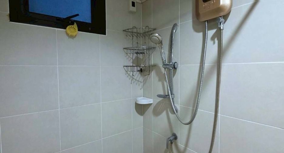 For sale and for rent 3 bedrooms townhouse in Mueang Samut Prakan, Samut Prakan
