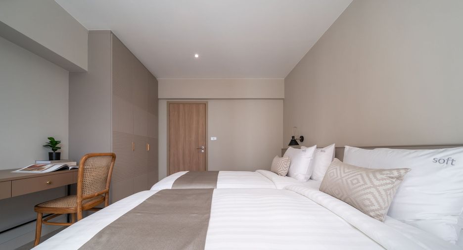For rent 2 bedrooms condo in Watthana, Bangkok