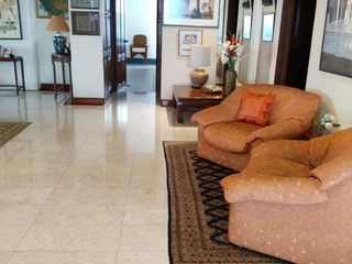 Condo en venta de 4 habitaciones en Watthana, Bangkok