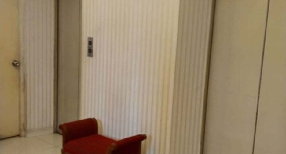 Condo en venta de 4 habitaciones en Watthana, Bangkok