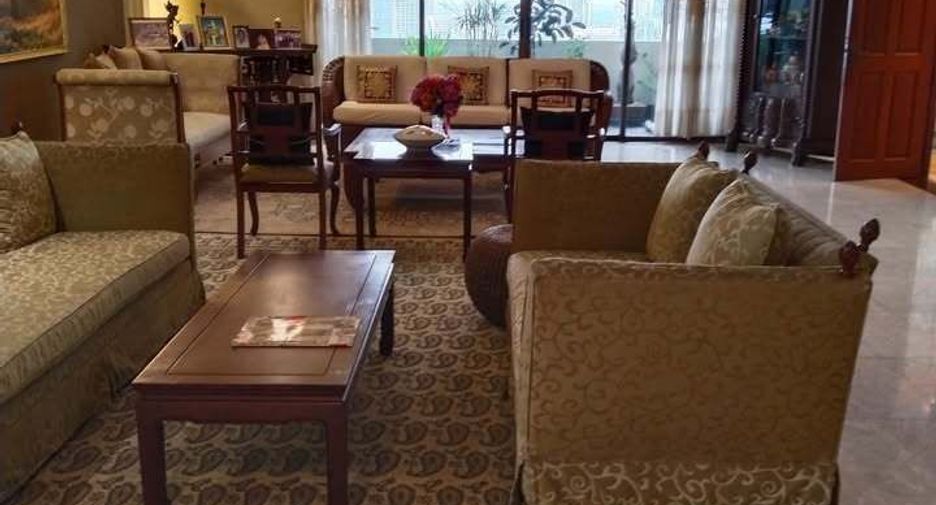 Condo en venta de 4 habitaciones en Watthana, Bangkok