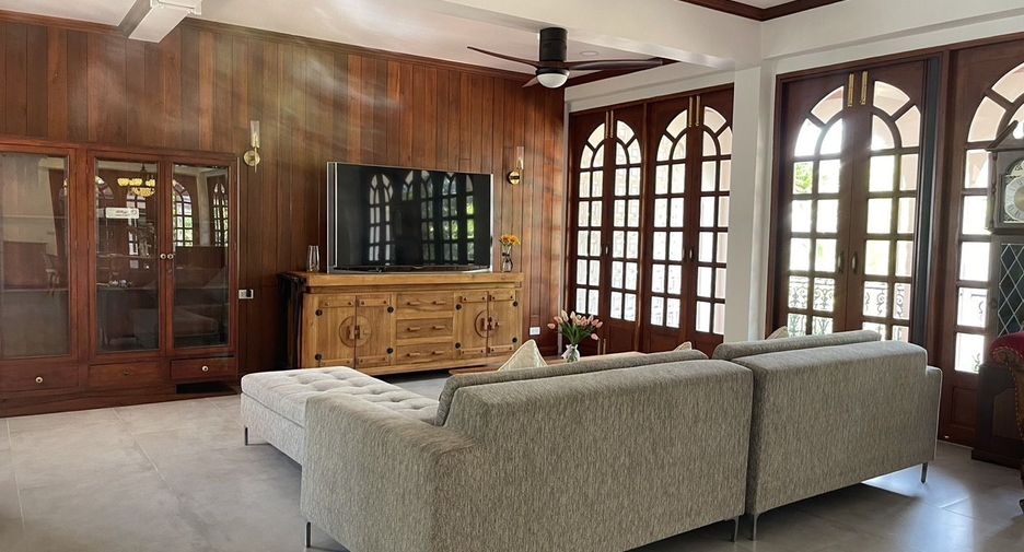 For rent 6 bedrooms house in Mueang Phuket, Phuket