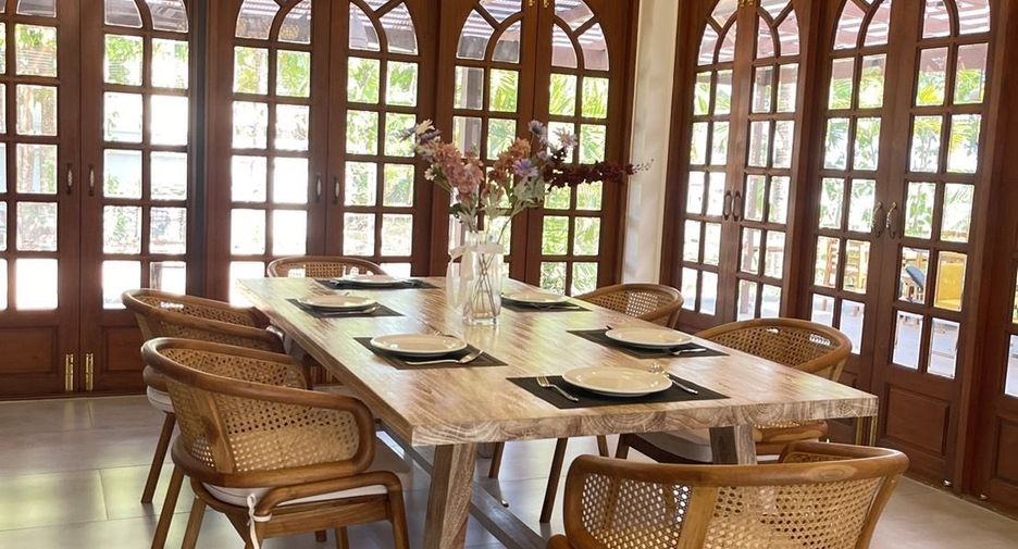 For rent 6 bedrooms house in Mueang Phuket, Phuket