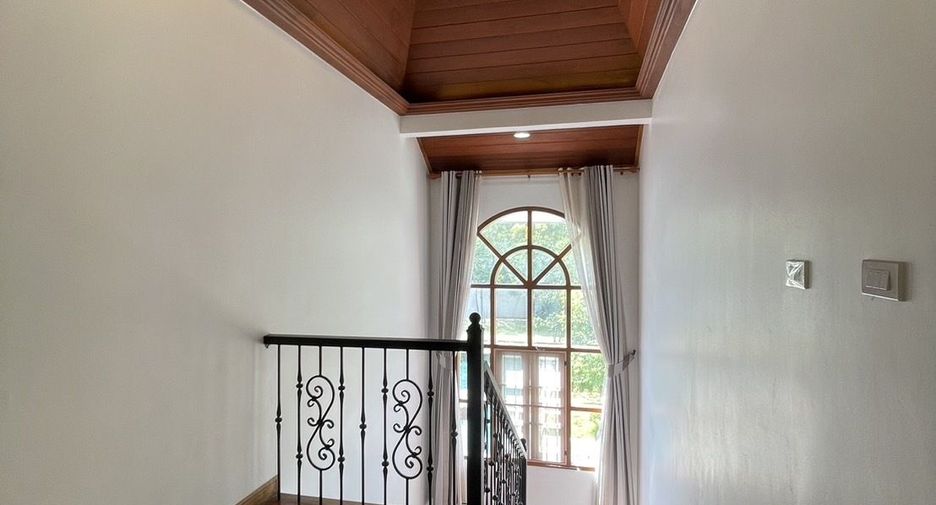 For rent 6 bedrooms house in Mueang Phuket, Phuket