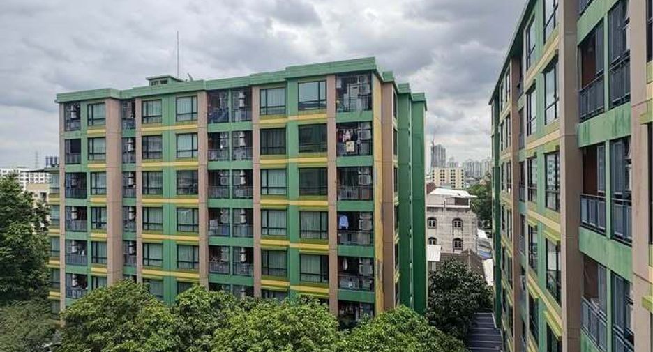 For rent 1 bed condo in Huai Khwang, Bangkok