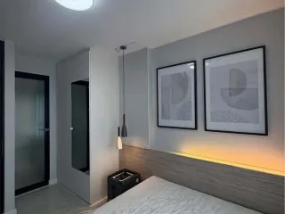 Wohnung zur Miete mit 1 Zimmer in Huai Khwang, Bangkok