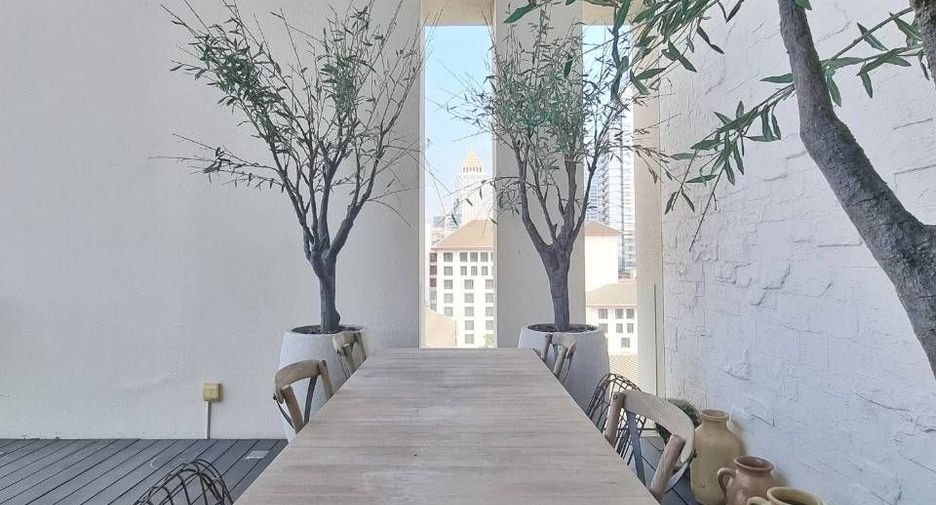 Condo en venta de 3 habitaciones en Sathon, Bangkok