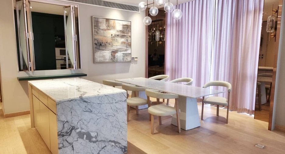 Condo en venta de 3 habitaciones en Sathon, Bangkok
