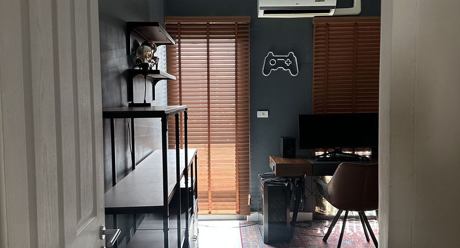 For rent 3 bedrooms townhouse in Thalang, Phuket