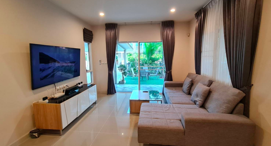 À louer 4 chambres maison à Mueang Phuket, Phuket