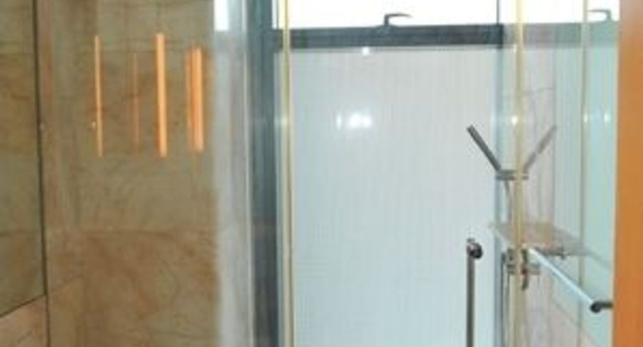 For sale and for rent 3 bedrooms condo in Sathon, Bangkok