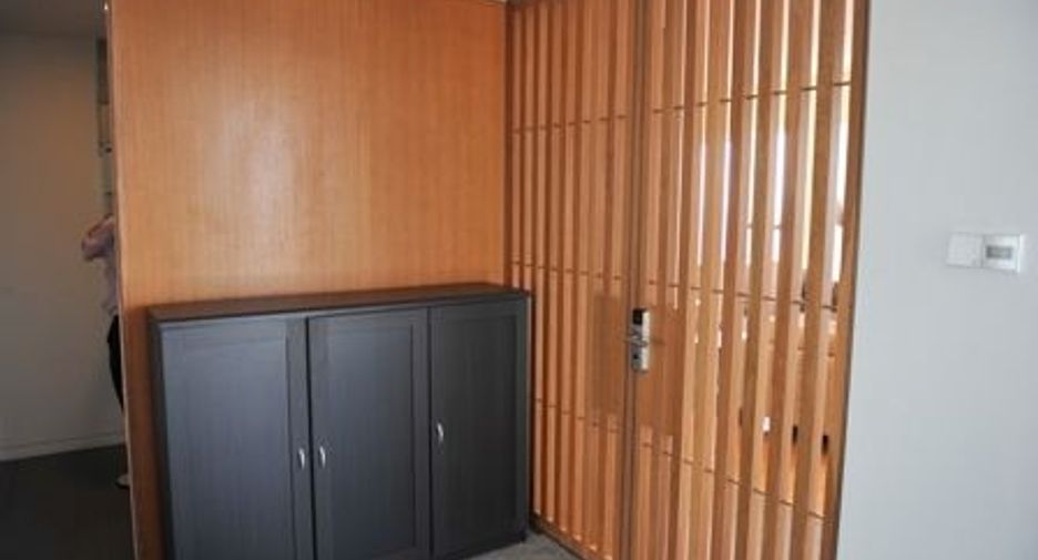 For sale and for rent 3 bedrooms condo in Sathon, Bangkok