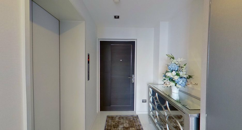 For rent 1 bed condo in Sathon, Bangkok