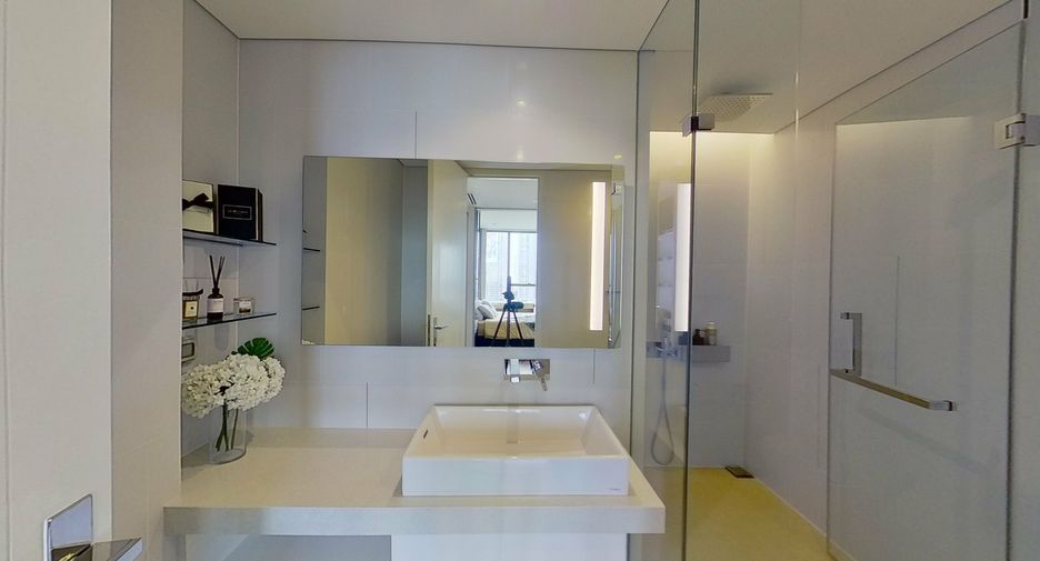 For rent 1 bed condo in Sathon, Bangkok