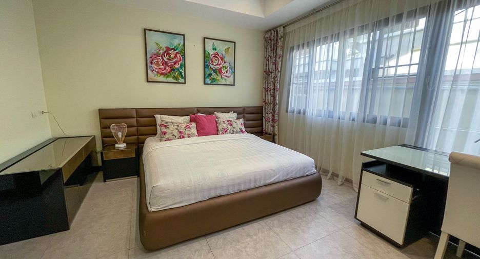 For rent 4 bedrooms villa in Thalang, Phuket