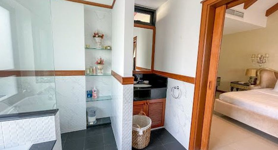 For rent 4 bedrooms villa in Thalang, Phuket