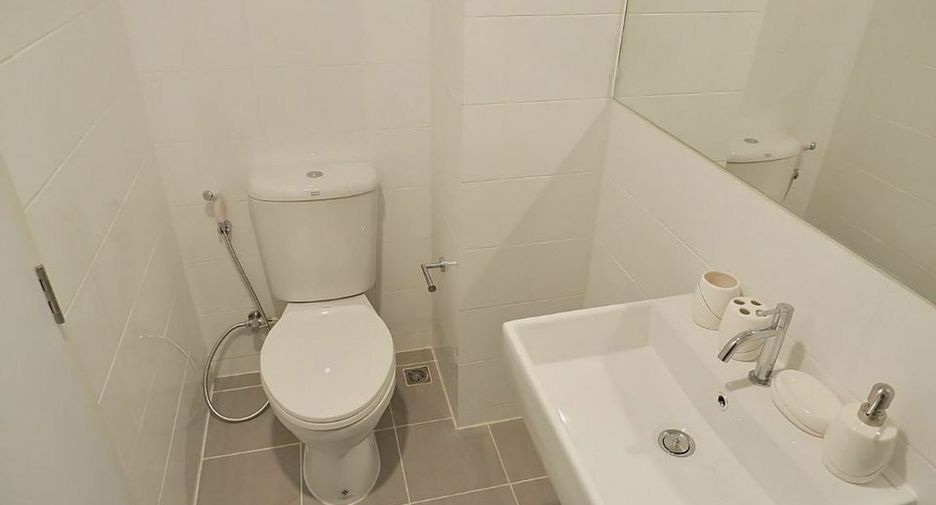 For rent 2 bedrooms condo in Bang Na, Bangkok