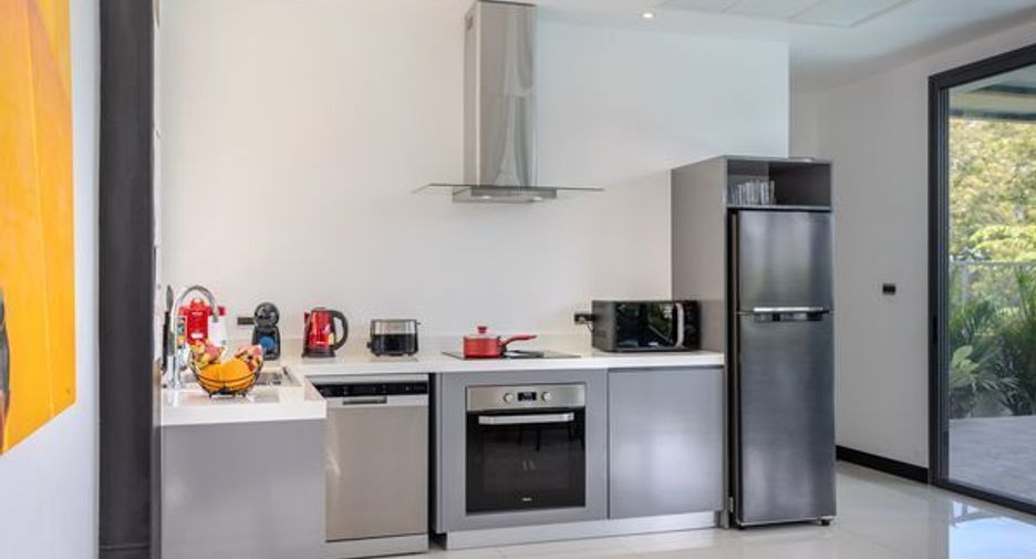 For sale 4 bedrooms villa in Mueang Phuket, Phuket