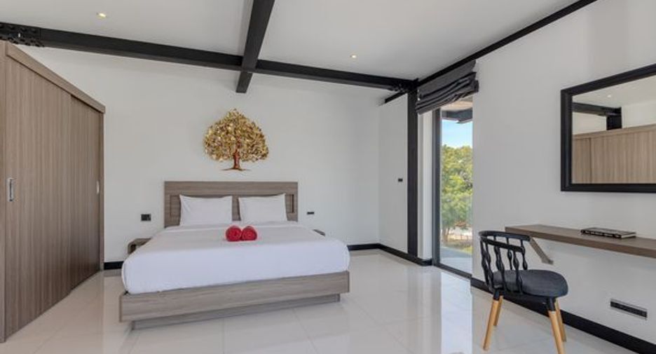 For sale 4 bedrooms villa in Mueang Phuket, Phuket
